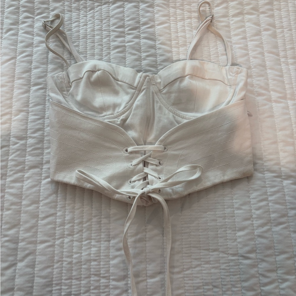 Zara White Bra with Underwire Support and Lace-Up Detail